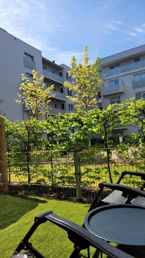 Green Terrace Family Apartment Wrocław Buitenkant foto